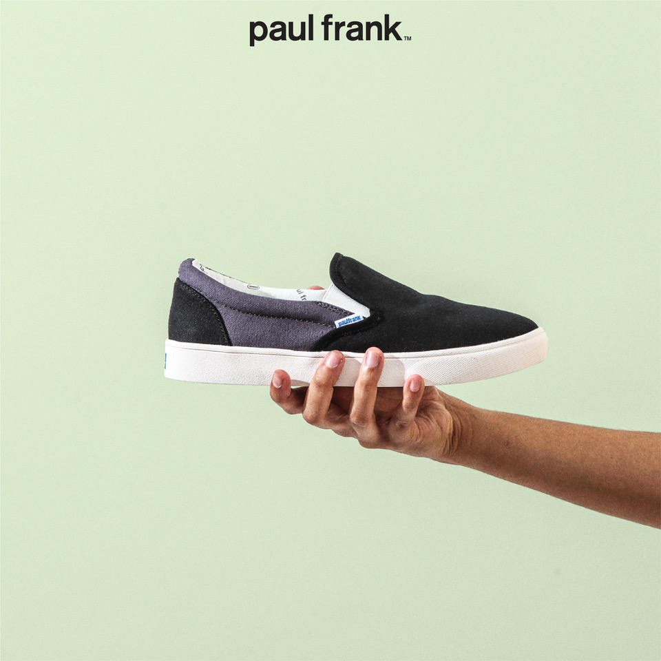 Paul Frank luncurkan koleksi sepatu slip on.